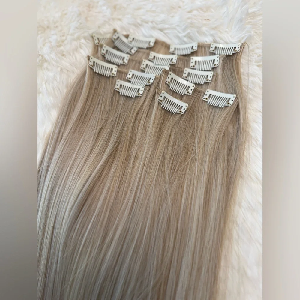 Human hair blend 24 in Blonde with Highlights Straight long Hair Extensions